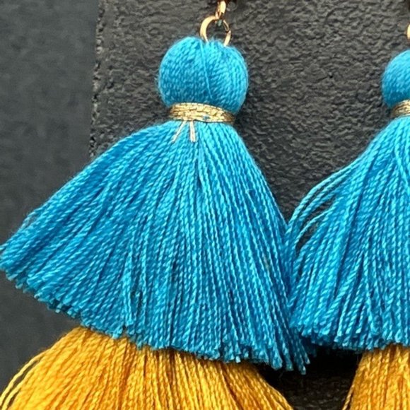 Dangle Pierced Earrings Tassel Multicolor Long Blue Yellow Green Red Retro BoHo - Picture 5 of 5